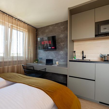V Business Apartments Бьоблинген Екстериор снимка